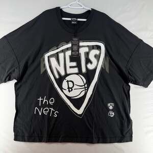 1047 2XL B2SS NBA Lab Brooklyn Nets Graphic T-Shirt